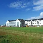 Quality & Leisure Centre Hotel 3*