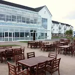 Quality & Leisure Centre Hotel 3*