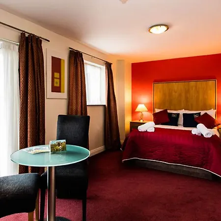 Quality & Leisure Centre 3*