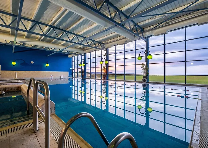 Quality & Leisure Centre מלון 3*