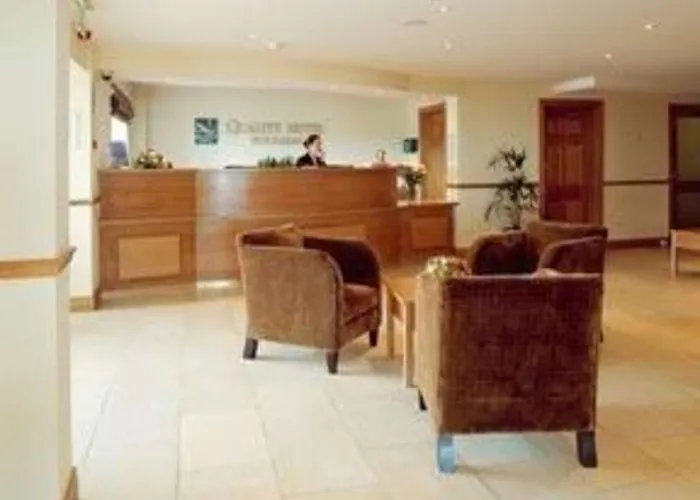 Quality & Leisure Centre 3* יוגאל