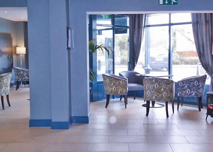 מלון Quality & Leisure Centre 3*