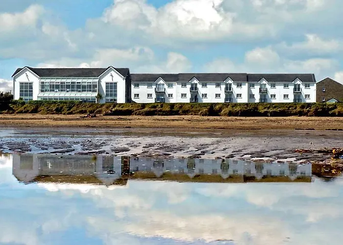 מלון Quality & Leisure Centre יוגאל