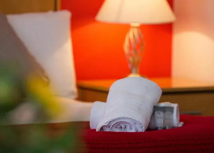 מלון Quality & Leisure Centre